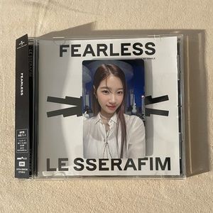 Le sserafim Japanese album